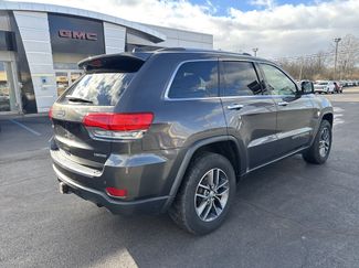 Used 2018 Jeep Grand Cherokee Limited video 3