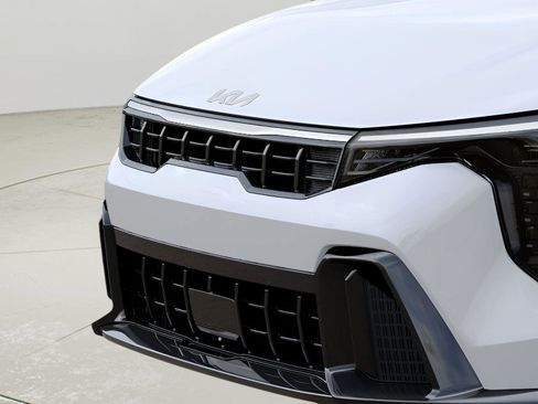 New 2025 Kia K4 GT-Line Turbo FWD image 12