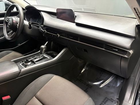 Used 2021 MAZDA MAZDA3 s FWD image 45