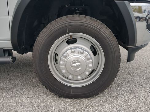 New 2026 RAM 5500 Tradesman image 9