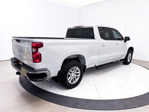 Used 2024 Chevrolet Silverado 1500 LT image 17