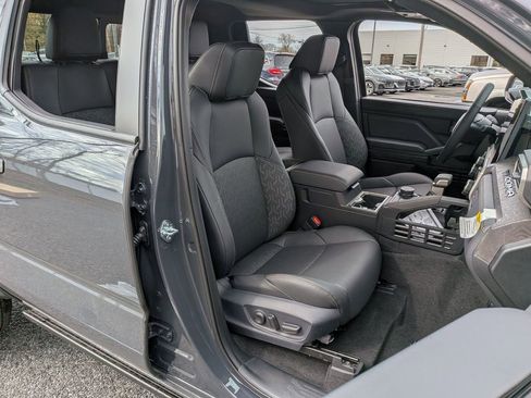 New 2026 Toyota Tacoma Limited AWD/4WD image 22