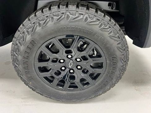 New 2026 Chevrolet Colorado Trail Boss AWD/4WD image 5