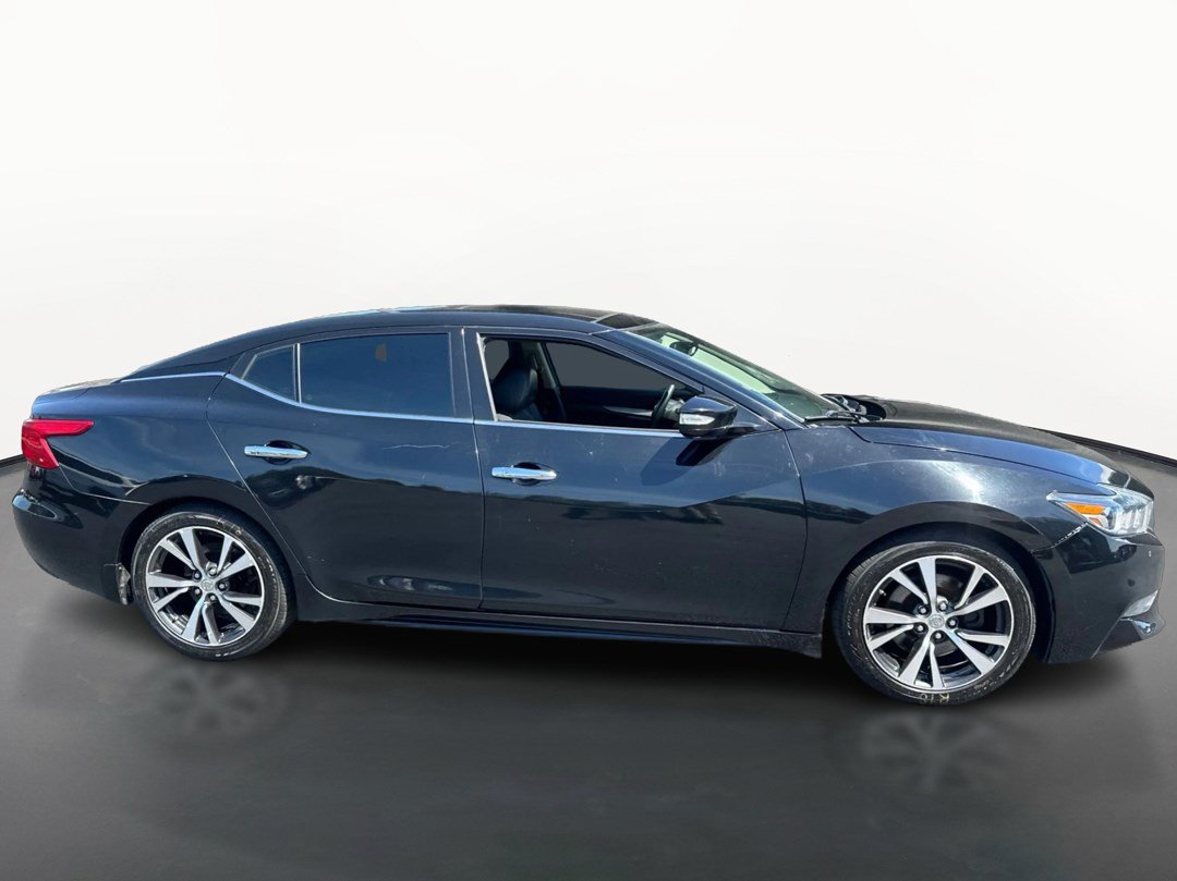 Used 2017 Nissan Maxima 3.5 SL FWD image 2