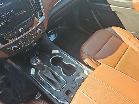 Certified 2020 Chevrolet Traverse High Country w/ LPO, Floor Liner Package AWD/4WD image 28
