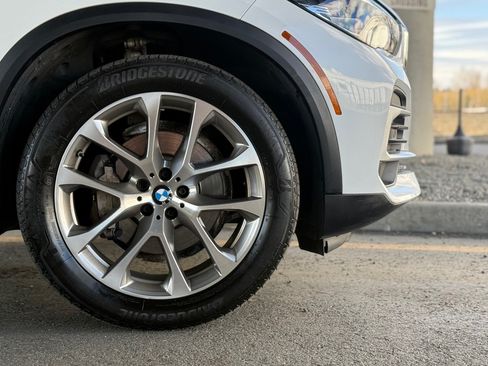 Used 2022 BMW X5 xDrive40i AWD/4WD image 10