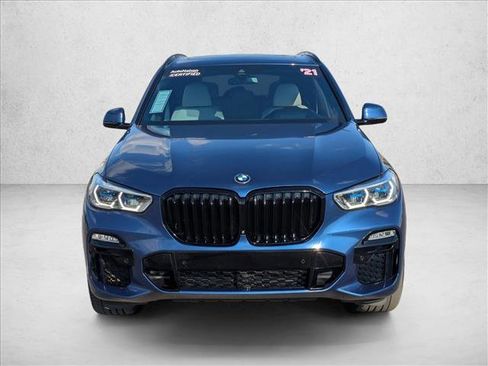 Used 2021 BMW X5 sDrive40i w/ M Sport Package image 2