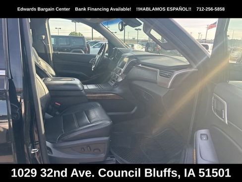 Used 2015 GMC Yukon Denali w/ Touring Package AWD/4WD image 10