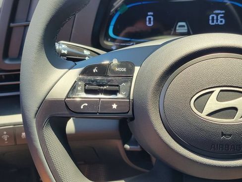 New 2026 Hyundai Elantra SEL Sport Premium FWD image 7