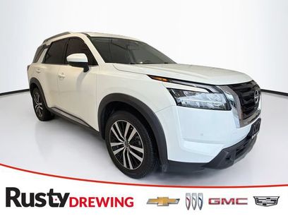 Used 2023 Nissan Pathfinder Platinum