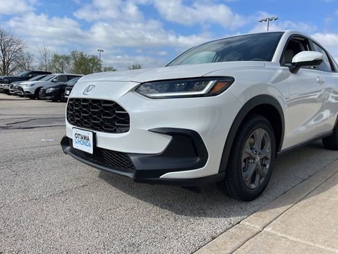 New 2026 Honda HR-V LX image 14