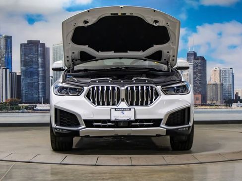 Certified 2023 BMW X6 xDrive40i AWD/4WD image 4