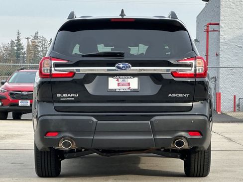 Certified 2025 Subaru Ascent Premium w/ Popular Package #2 image 4