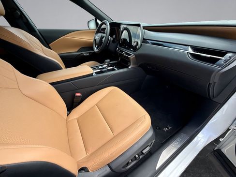Used 2025 Lexus RX 350 FWD w/ Technology Package image 15