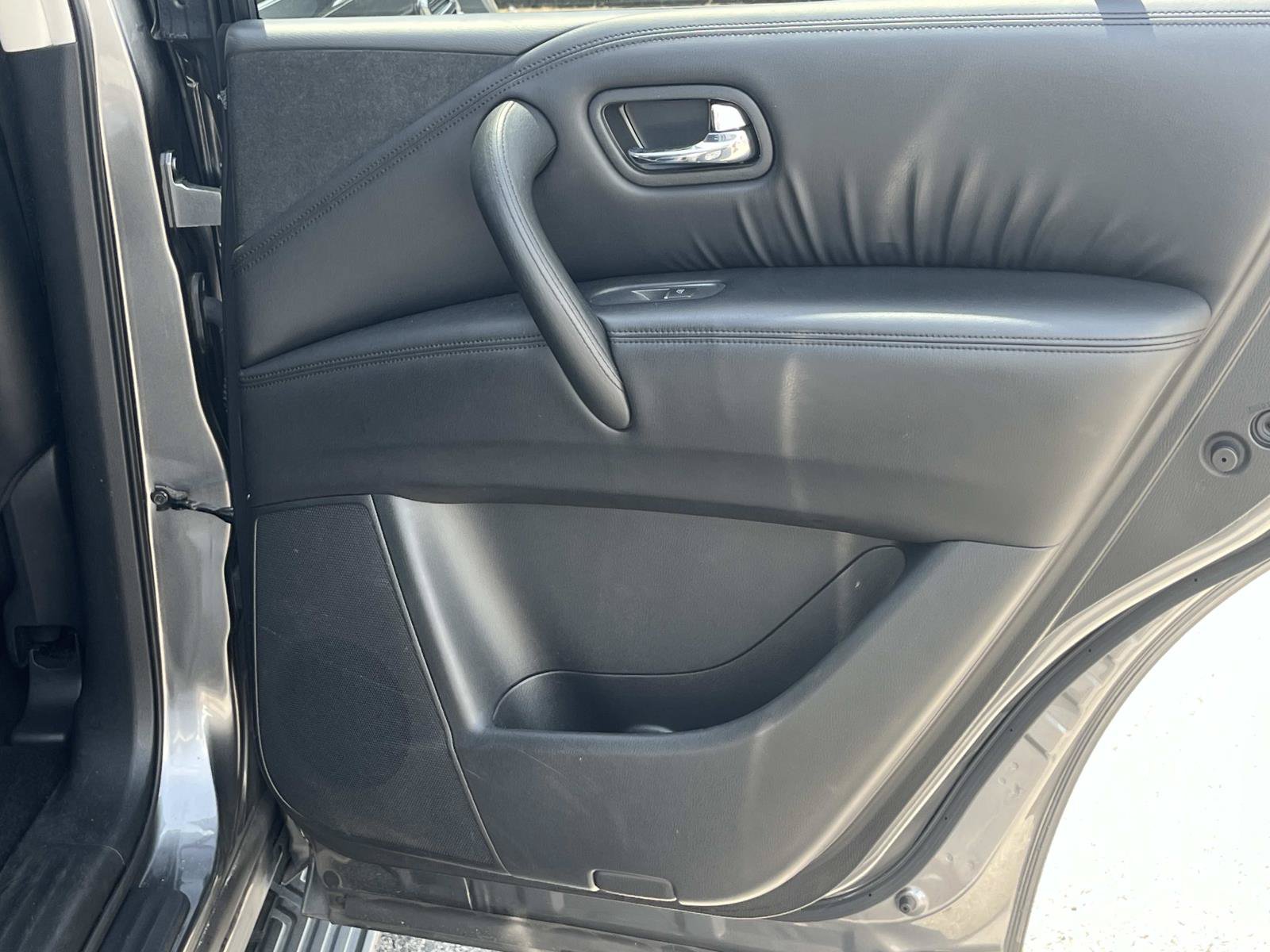Used 2024 Nissan Armada SV RWD image 23