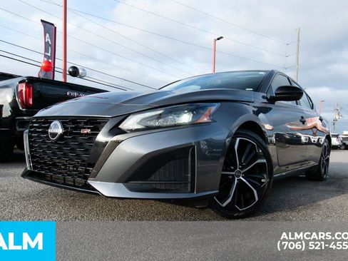 Used 2024 Nissan Altima 2.5 SR image 7