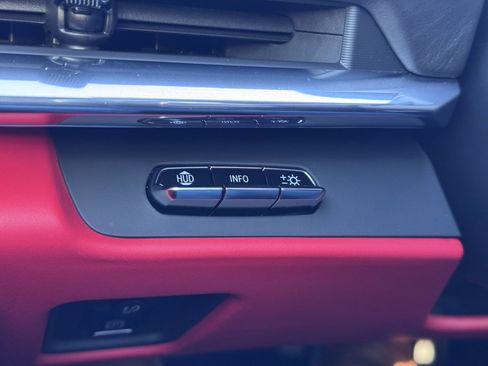 Used 2020 Chevrolet Corvette Stingray Premium Cpe w/ 3LT Preferred Equipment Group image 26