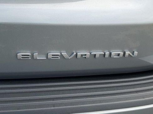 New 2026 GMC Yukon XL Elevation AWD/4WD image 6