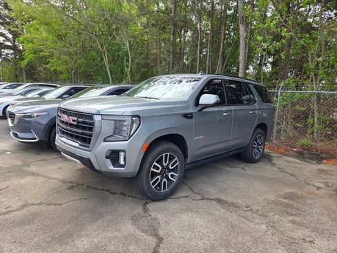 Used 2024 GMC Yukon AT4 w/ AT4 Premium Plus Package image 3