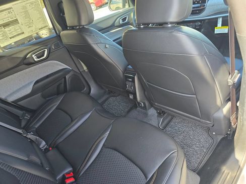 New 2026 Jeep Compass Latitude AWD/4WD image 26