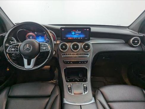 Used 2022 Mercedes-Benz GLC 300 4MATIC image 27