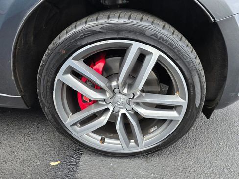 Used 2016 Audi SQ5 Prestige w/ Prestige Package image 9