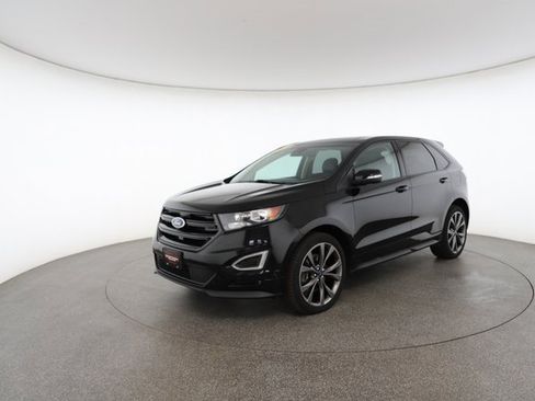 Used 2018 Ford Edge Sport w/ Equipment Group 401A image 2