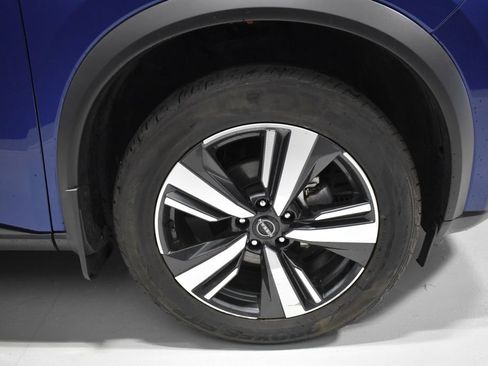 Certified 2023 Nissan Rogue SL image 10