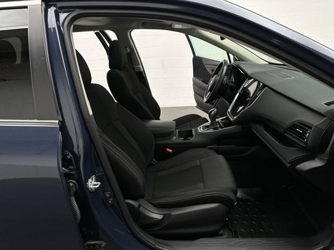 Used 2024 Subaru Outback Premium AWD/4WD image 23