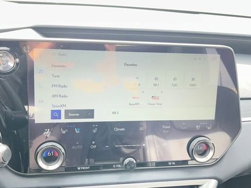 Used 2024 Lexus RX 450h AWD w/ Convenience Package image 23