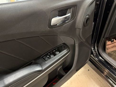 Used 2019 Dodge Charger GT image 8