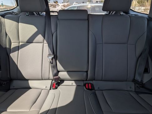 Used 2024 Subaru Outback Limited image 13