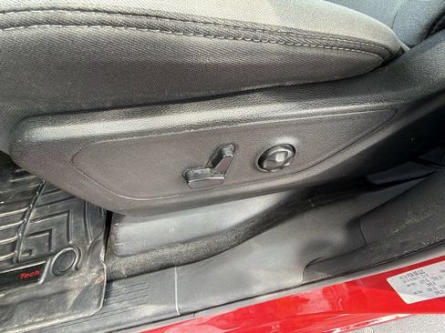 Used 2020 RAM 1500 Big Horn RWD image 13