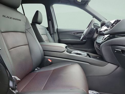 New 2026 Honda Ridgeline Black Edition image 30