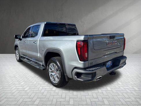 Used 2025 GMC Sierra 1500 Denali image 3