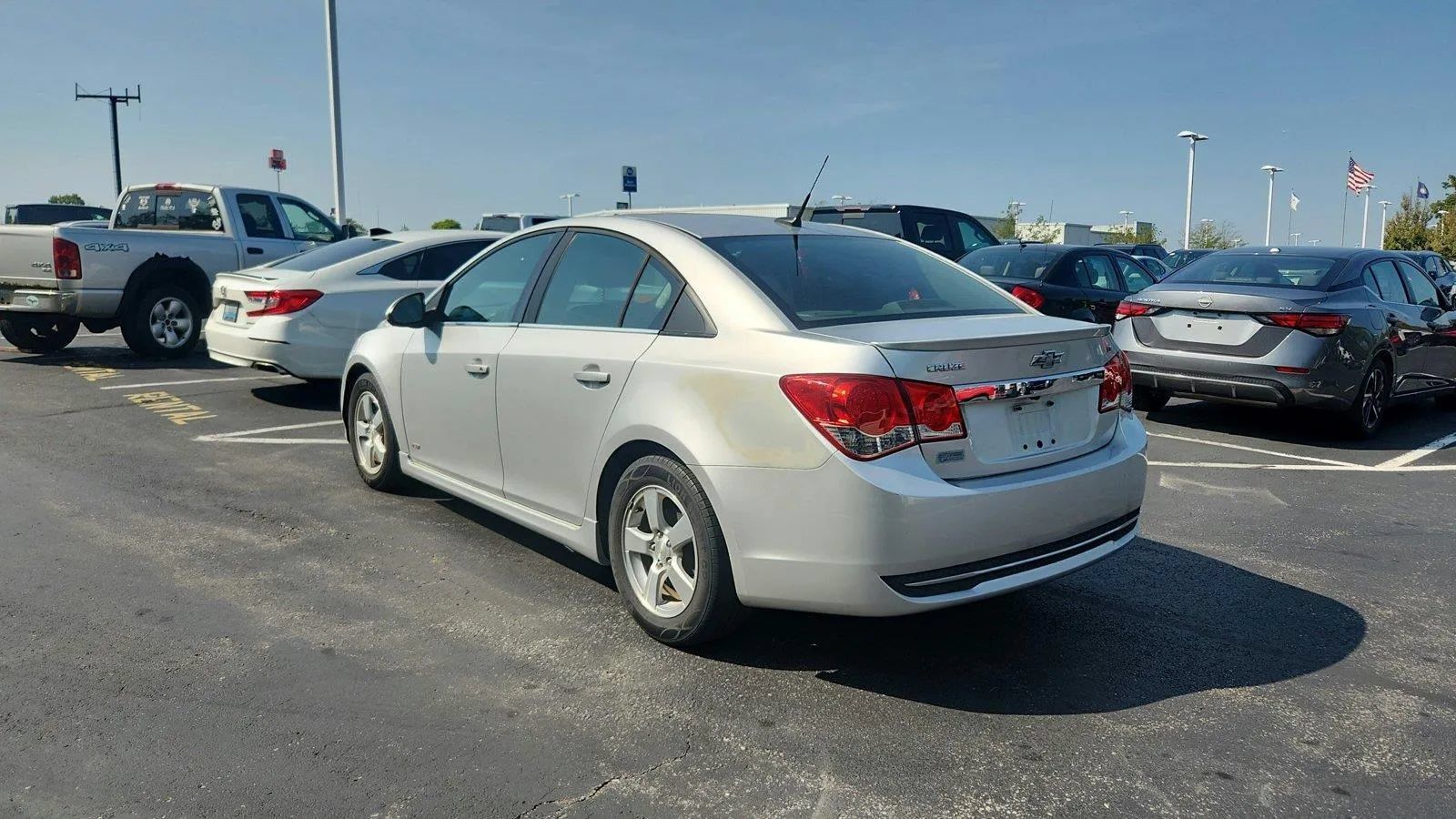 Used 2014 Chevrolet Cruze LT w/ All-Star Edition FWD image 6