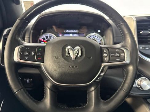 Used 2019 RAM 1500 Laramie AWD/4WD image 19