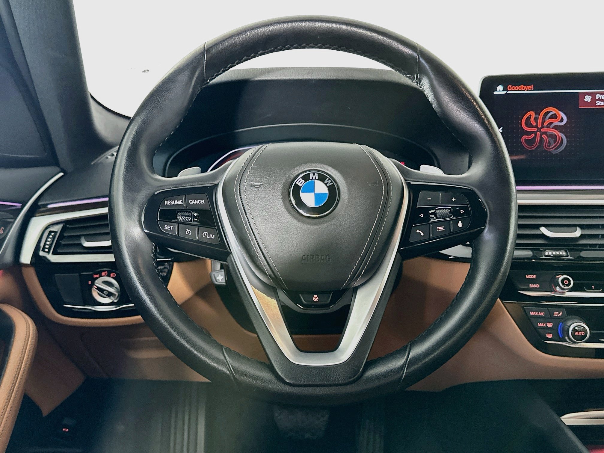 Used 2023 BMW 530i xDrive w/ Convenience Package AWD/4WD image 18