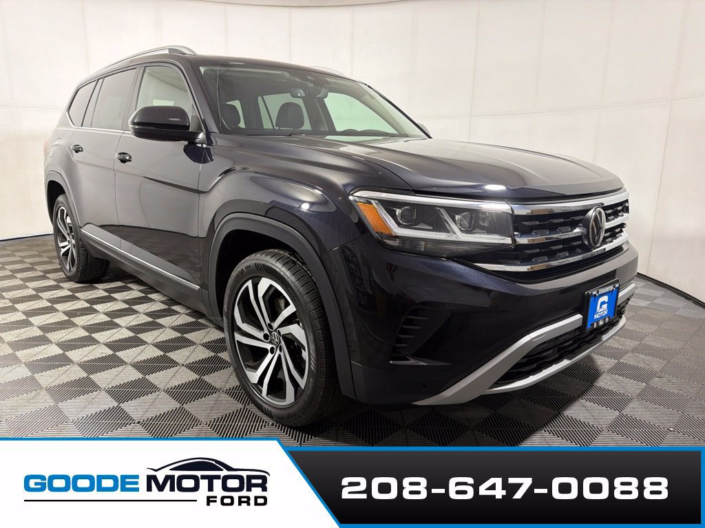 Used 2023 Volkswagen Atlas SEL AWD/4WD image 2