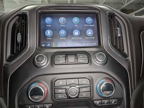 Used 2023 GMC Sierra 3500 Denali w/ Denali Ultimate Package image 32