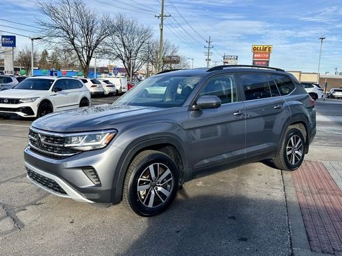 Used 2023 Volkswagen Atlas SE image 8