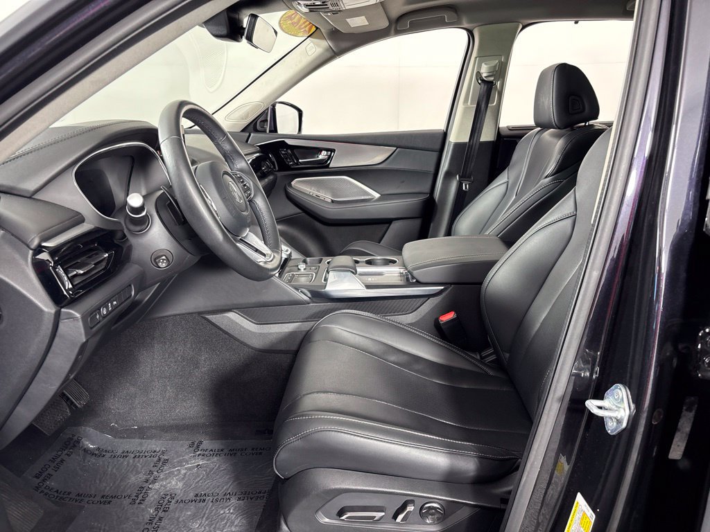 Certified 2024 Acura MDX w/ Technology Package FWD image 24