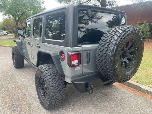 Used 2021 Jeep Wrangler Unlimited Sport image 3