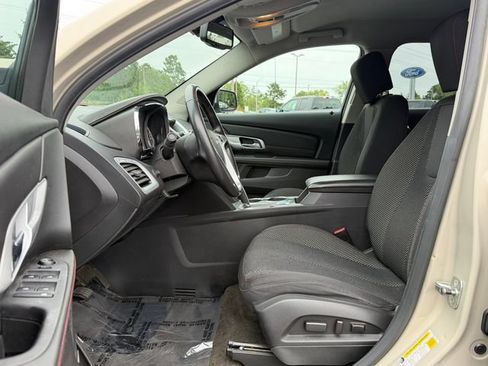Used 2011 GMC Terrain SLE AWD/4WD image 15