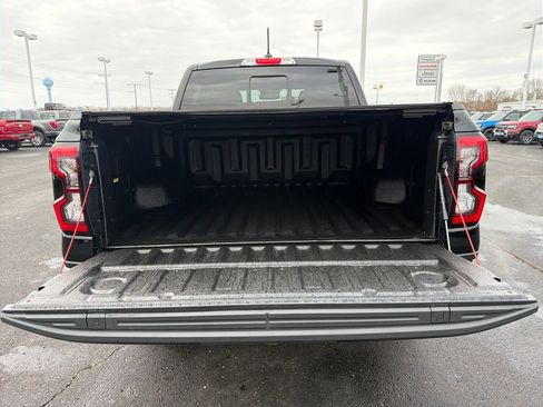 Used 2025 Ford Ranger Lariat w/ FX4 Off-Road Package image 22