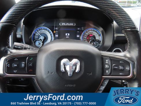 Used 2020 RAM 1500 Limited w/ Black Appearance Package AWD/4WD image 17