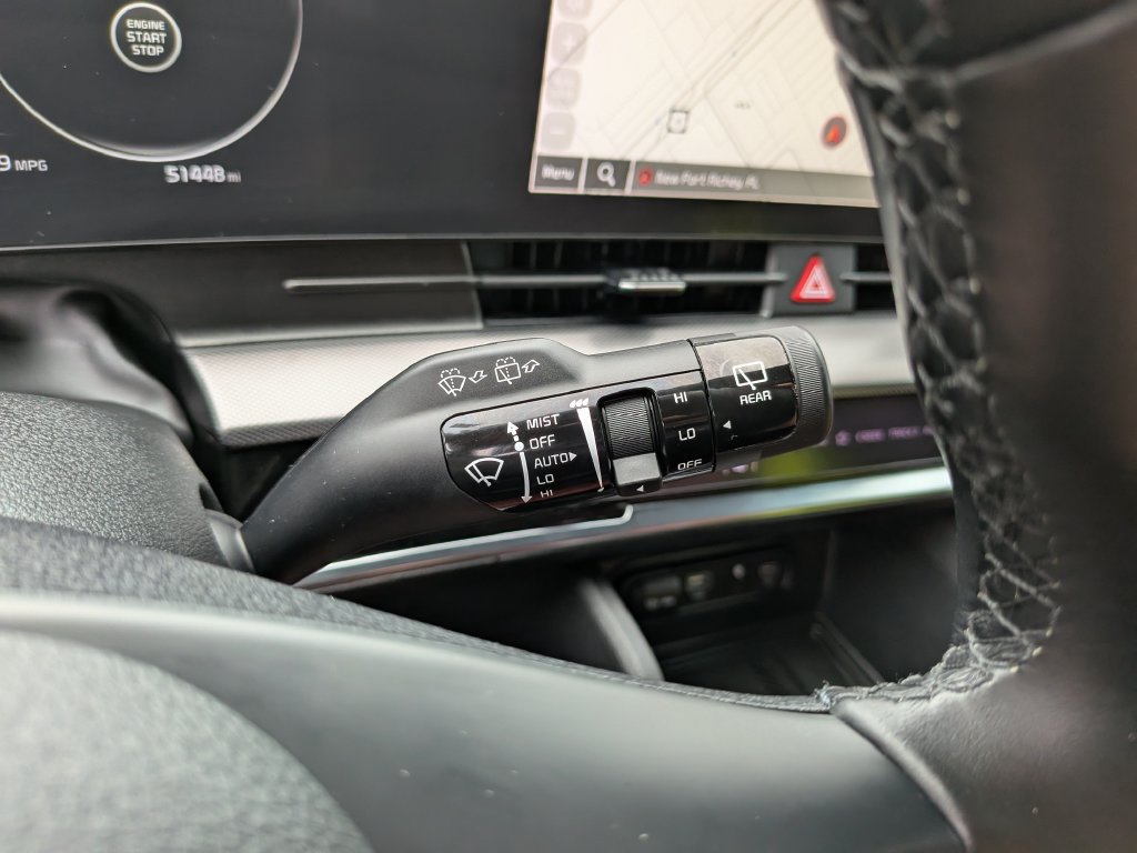 Certified 2023 Kia Sportage SX FWD image 38