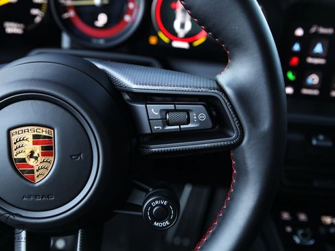 Used 2022 Porsche 911 GT3 RWD image 42