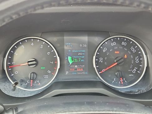 Used 2019 Toyota RAV4 XLE Premium w/ Cold Weather Package AWD/4WD image 17