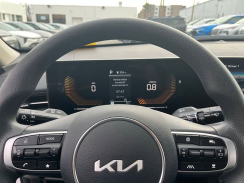 Used 2025 Kia K5 LXS image 27